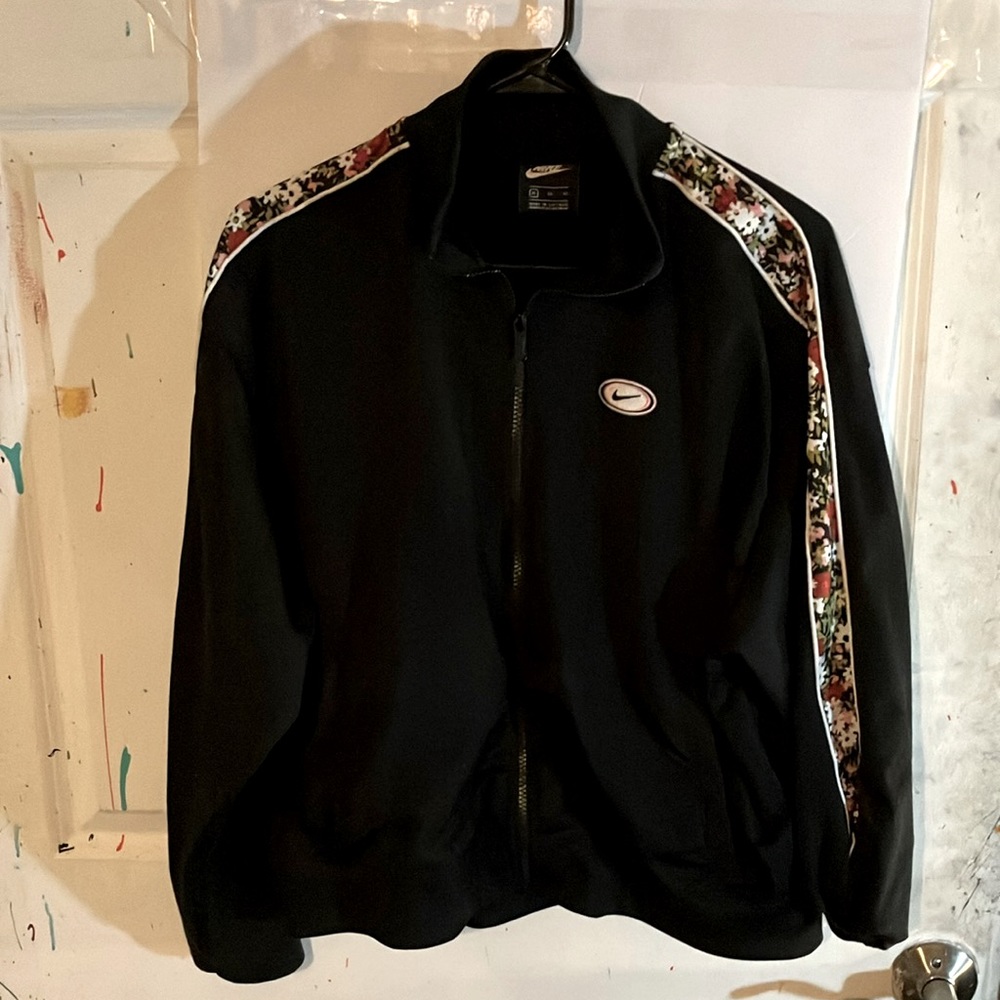 Nike coat XL GREAT condition
